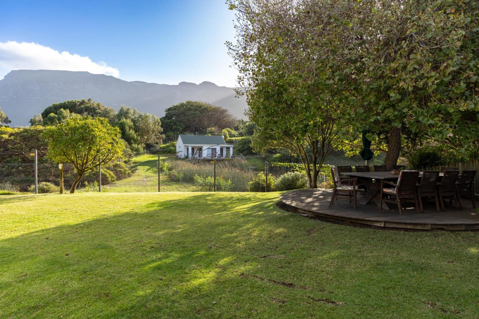 Serene, Thatched Apartment In Noordhoek, Fokváros Kültér fotó